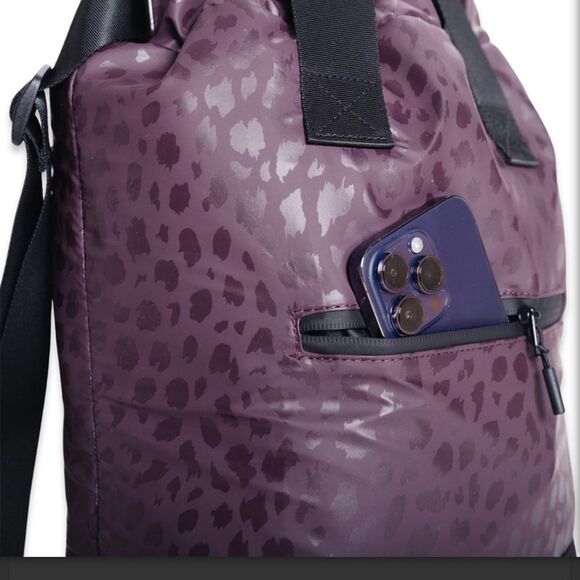 NWT Vooray Flex Cinch Backpack in Dusk Lynx - Picture 7 of 7